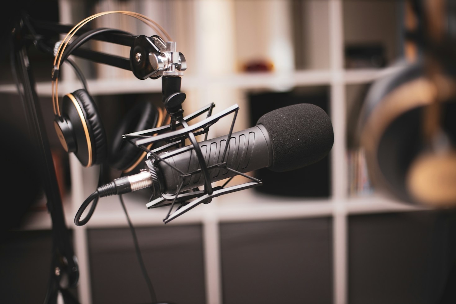 I podcast imperdibili di questa settimana su RADIO TUROLLA